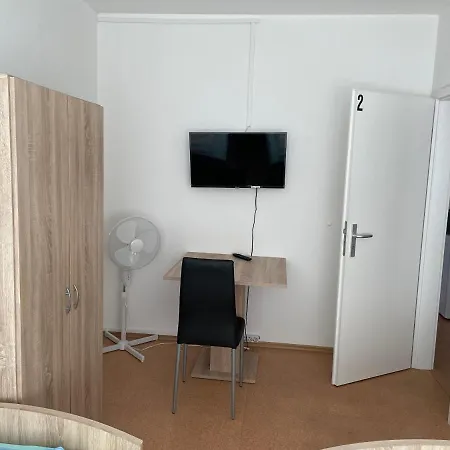 Apartment Fam M & H Schoene 4 In *